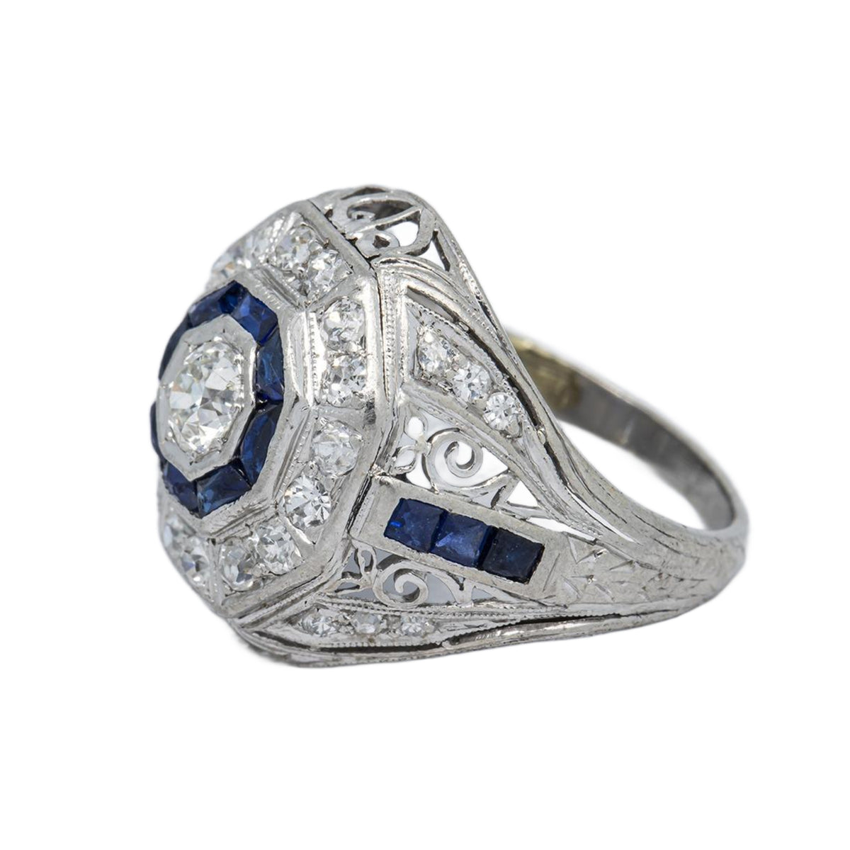 18K White Gold Early 1900 Antique Ring w/ Diamonds & Sapphire 4.7g Size 4.5