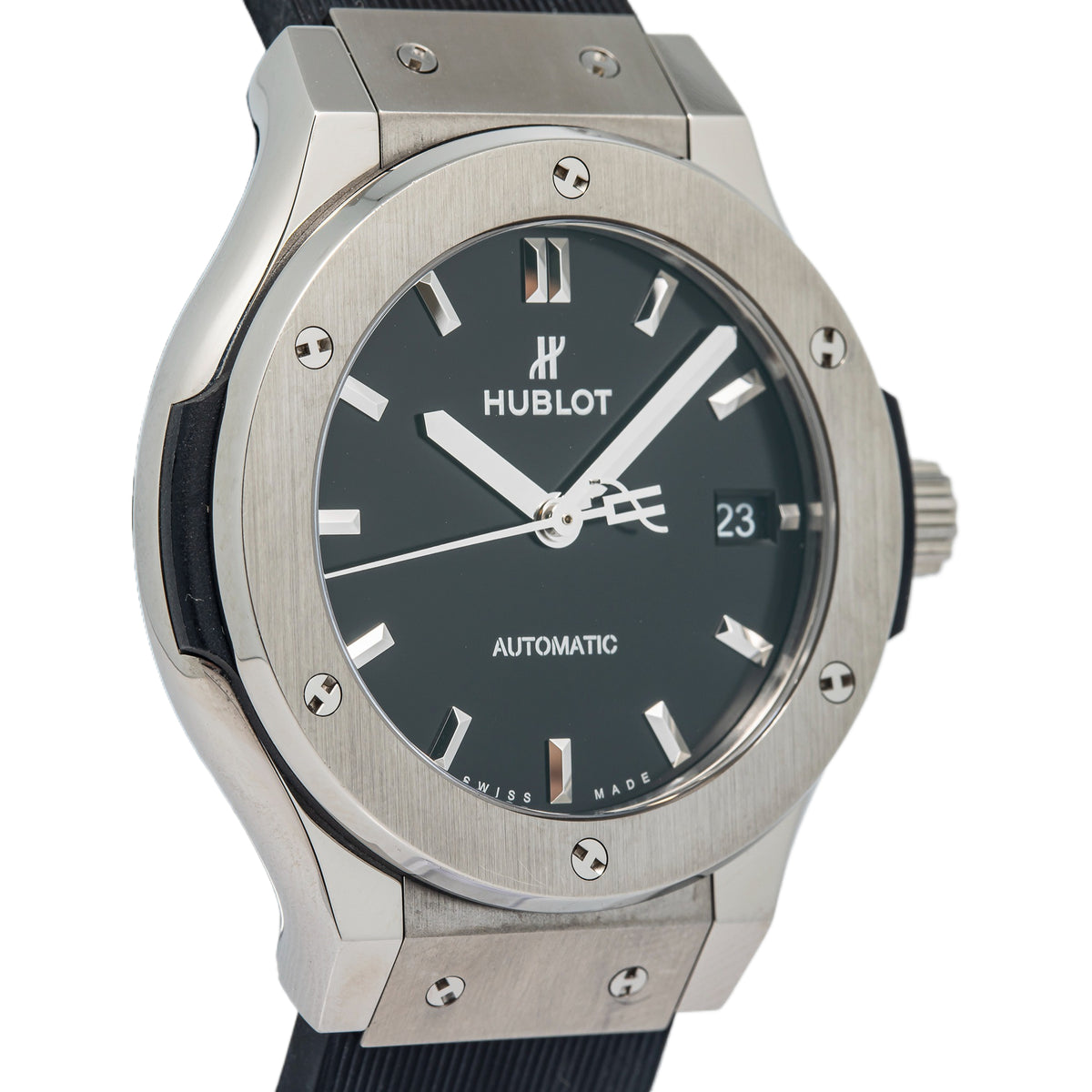 Hublot Classic Fussion 565.NX.1171.RX Titanium Black Dial Auto Unisex Watch 38mm