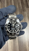 Rolex Submariner Date 116610 Oyster SS Card Auto Black Dial Men's Watch 40mm